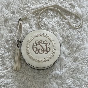 Round Crossbody